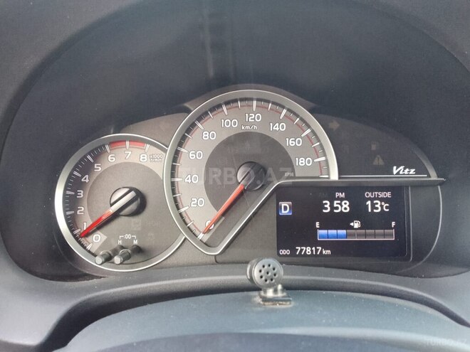 Toyota Vitz 2015, 78,755 km - 1.3 л - Sumqayıt