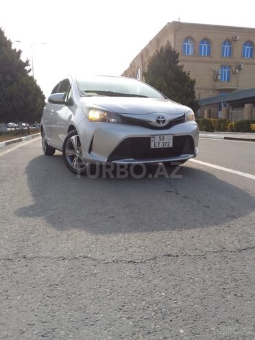 Toyota Vitz 2015, 78,755 km - 1.3 л - Sumqayıt