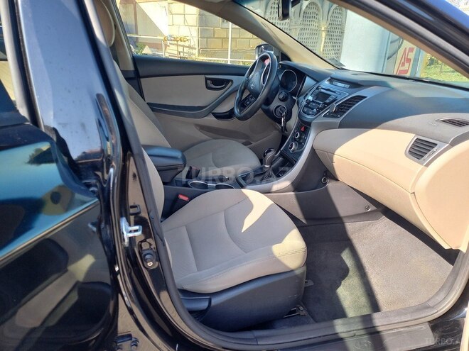 Hyundai Elantra 2014, 215,000 km - 1.8 л - Bakı