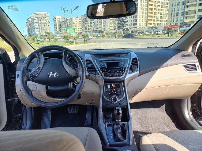 Hyundai Elantra 2014, 215,000 km - 1.8 л - Bakı