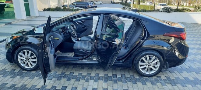 Hyundai Elantra 2015, 71,000 km - 1.8 л - Bakı