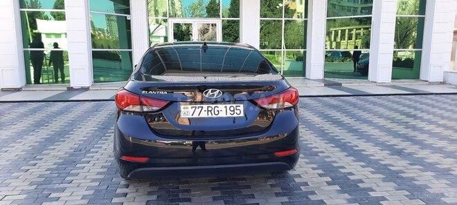 Hyundai Elantra 2015, 71,000 km - 1.8 л - Bakı