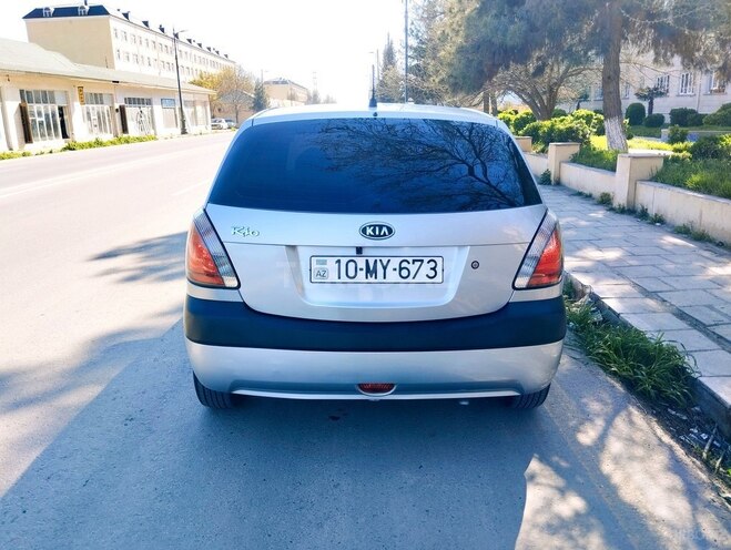 Kia Rio 2006, 309,000 km - 1.4 l - Sabirabad