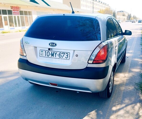 Kia Rio 2006, 309,000 km - 1.4 l - Sabirabad
