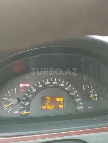 Mercedes Vito 115 2004, 441,959 km - 2.2 l - Bakı