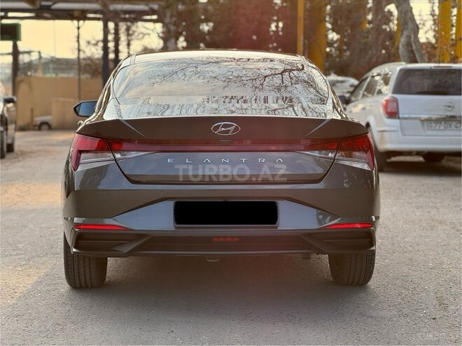 Hyundai Elantra 2022, 48,586 km - 1.6 л - Bakı