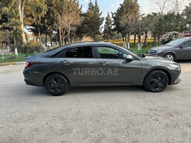 Hyundai Elantra 2022, 48,586 km - 1.6 л - Bakı