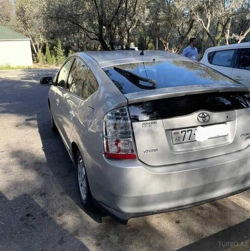 Toyota Prius 2008, 224,000 km - 1.5 l - Qax