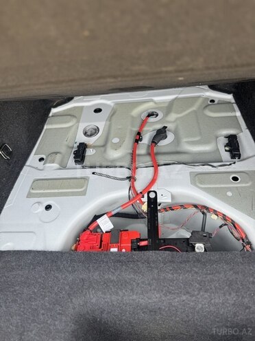 BMW 528 2015, 156,000 km - 2.0 l - Gəncə