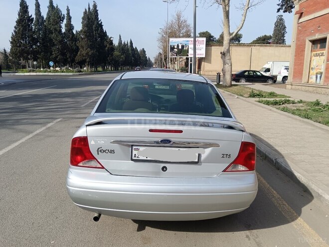 Ford Focus 2002, 439,351 km - 2.0 l - Gəncə