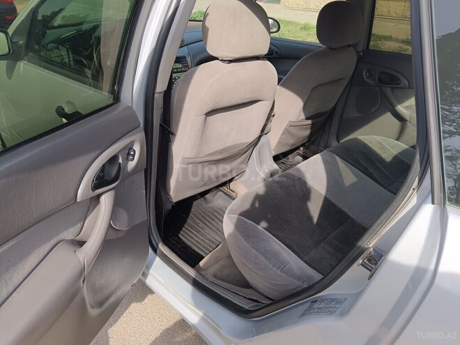 Ford Focus 2002, 439,351 km - 2.0 l - Gəncə