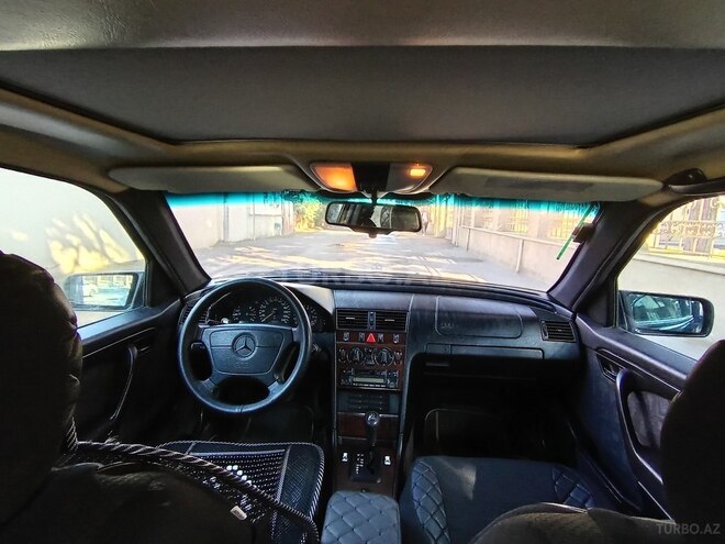 Mercedes C 180 1997, 223,564 km - 1.8 l - Bakı