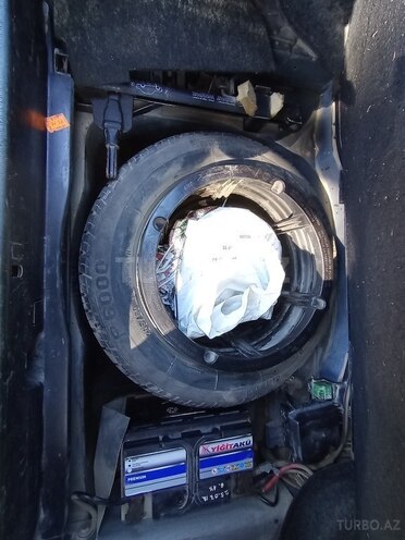 Mercedes C 180 1997, 223,564 km - 1.8 l - Bakı