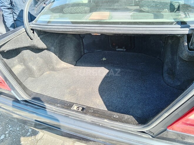 Mercedes C 180 1997, 223,564 km - 1.8 l - Bakı