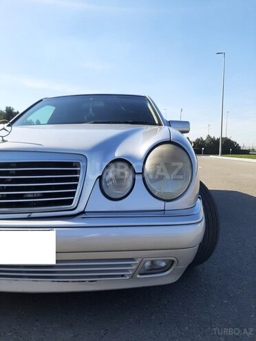Mercedes E 300 1999, 117,000 km - 3.0 l - Bakı
