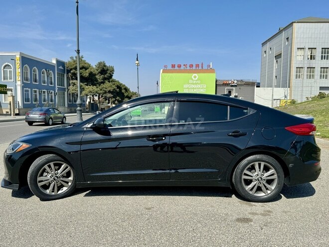 Hyundai Elantra 2017, 107,000 km - 2.0 l - Bakı