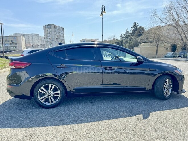 Hyundai Elantra 2017, 107,000 km - 2.0 l - Bakı