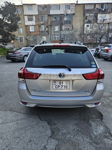 Toyota Corolla 2017, 135,000 km - 1.5 л - Bakı