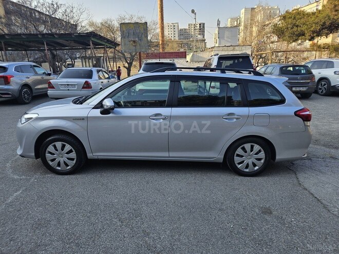 Toyota Corolla 2017, 135,000 km - 1.5 л - Bakı