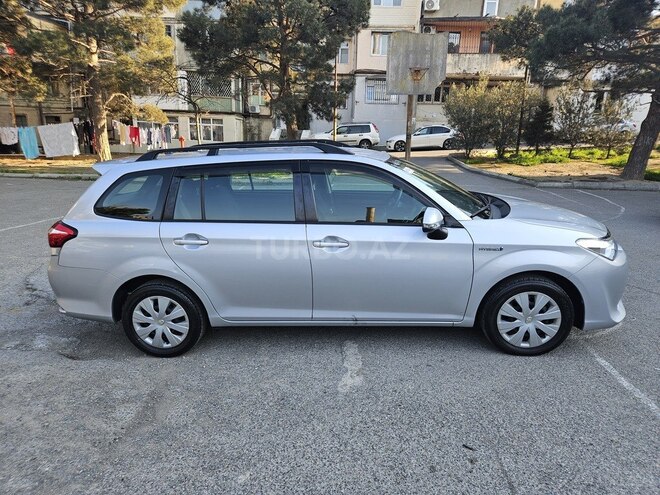 Toyota Corolla 2017, 135,000 km - 1.5 л - Bakı