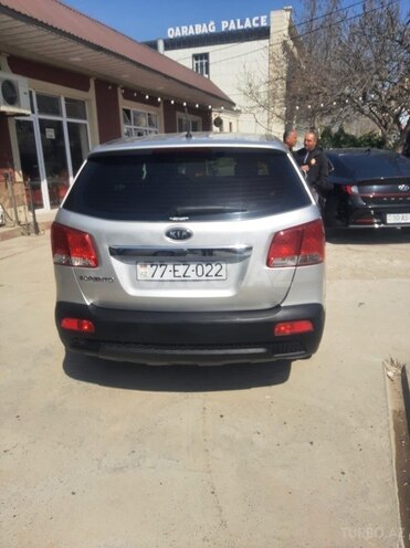 Kia Sorento 2011, 284,000 km - 2.0 l - Bakı