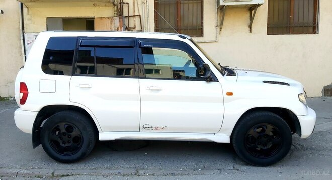 Mitsubishi Pajero io 2000, 150,000 km - 2.0 l - Bakı