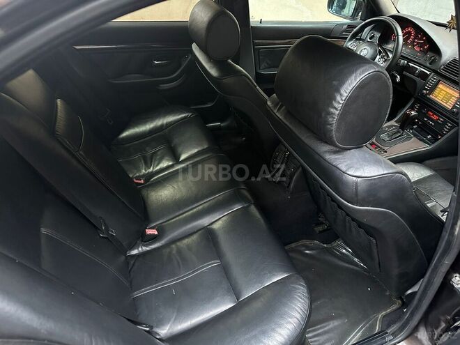 BMW 525 2001, 258,000 km - 2.5 l - Bakı