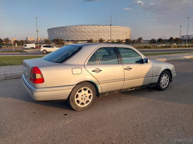 Mercedes C 180 1994, 323,806 km - 1.8 l - Bakı