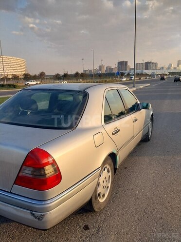 Mercedes C 180 1994, 323,806 km - 1.8 l - Bakı