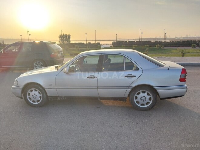 Mercedes C 180 1994, 323,806 km - 1.8 l - Bakı