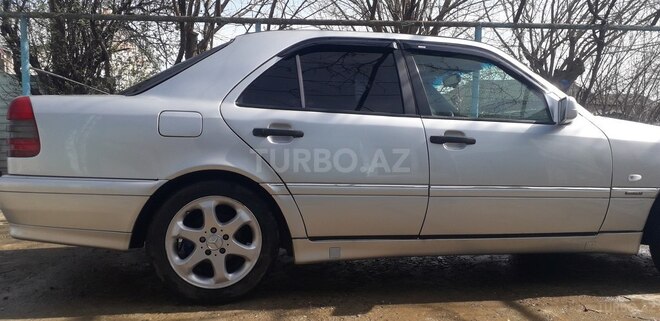Mercedes C 200 1997, 358,255 km - 2.0 l - Biləsuvar