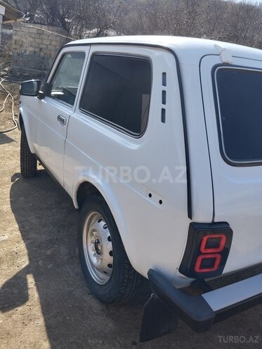LADA (VAZ) Niva 2009, 138,000 km - 1.7 l - Yardımlı
