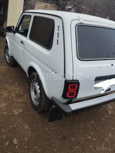 LADA (VAZ) Niva 2009, 138,000 km - 1.7 l - Yardımlı