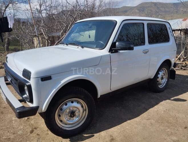 LADA (VAZ) Niva 2009, 138,000 km - 1.7 l - Yardımlı