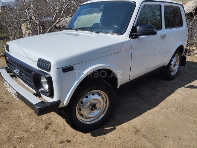 LADA (VAZ) Niva 2009, 138,000 km - 1.7 l - Yardımlı