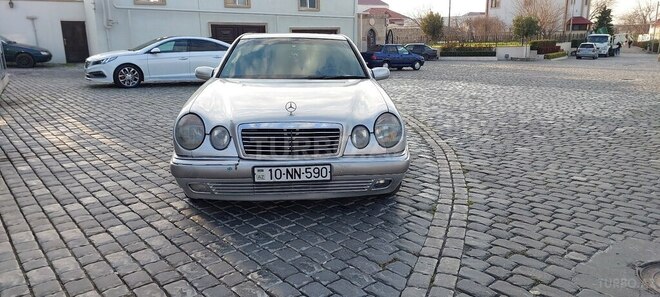 Mercedes E 290 1998, 321,456 km - 2.9 l - Bakı