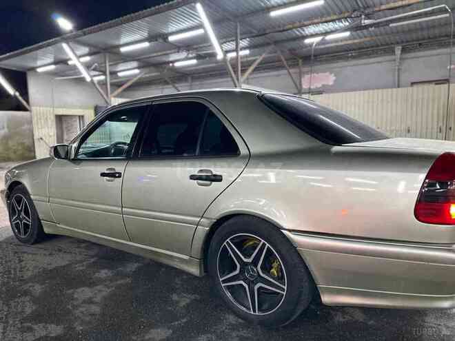 Mercedes C 200 1994, 333,000 km - 2.0 л - Bakı