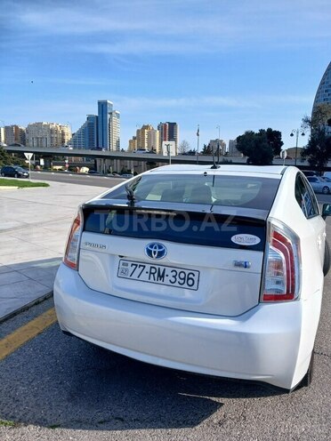 Toyota Prius 2014, 99,700 km - 1.8 л - Bakı