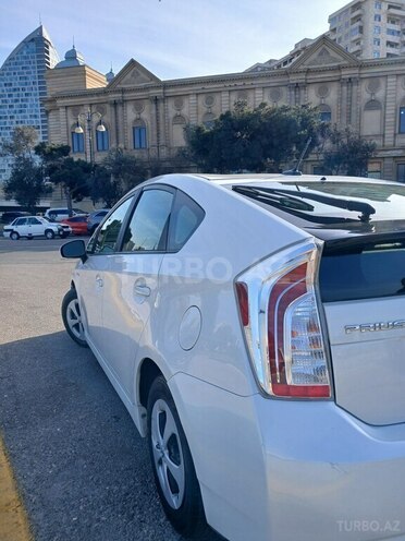 Toyota Prius 2014, 99,700 km - 1.8 л - Bakı