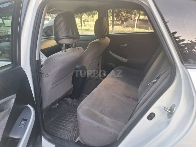 Toyota Prius 2015, 102,564 km - 1.8 л - Xırdalan