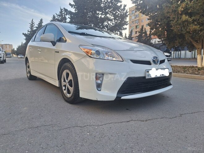Toyota Prius 2015, 102,564 km - 1.8 л - Xırdalan
