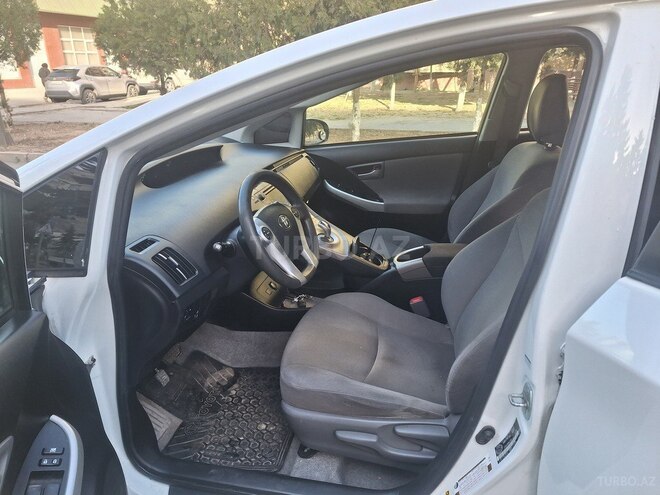 Toyota Prius 2015, 102,564 km - 1.8 л - Xırdalan
