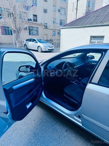 Opel Astra 2006, 248,000 km - 1.4 l - Bakı
