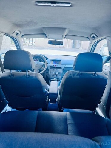 Opel Astra 2006, 248,000 km - 1.4 l - Bakı