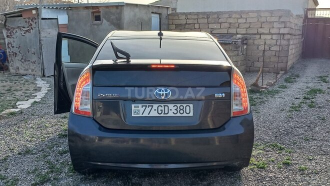 Toyota Prius 2012, 197,000 km - 1.8 l - Bakı