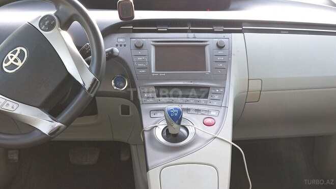 Toyota Prius 2012, 197,000 km - 1.8 l - Bakı