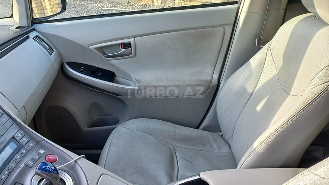 Toyota Prius 2012, 197,000 km - 1.8 l - Bakı