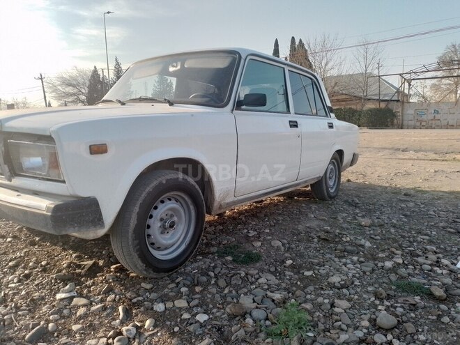 LADA (VAZ) 2107 2004, 85,000 km - 1.6 л - Gəncə