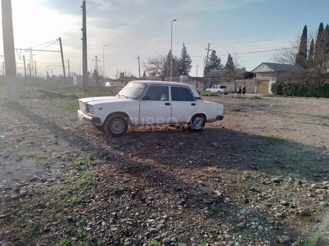 LADA (VAZ) 2107 2004, 85,000 km - 1.6 л - Gəncə