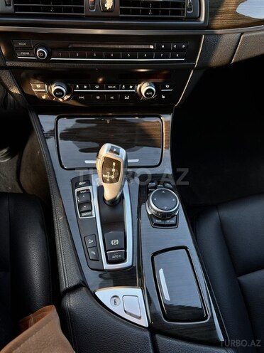 BMW 528 2015, 340,000 km - 2.0 l - Sumqayıt